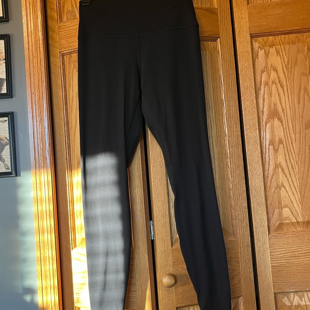 Women’s Lululemon High Rise Full Length Black Leggings